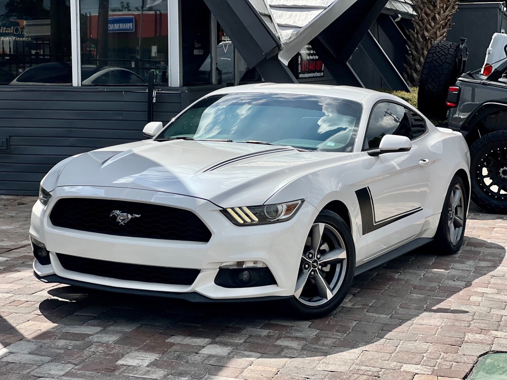 2017 Ford Mustang EcoBoost Premium Coupe