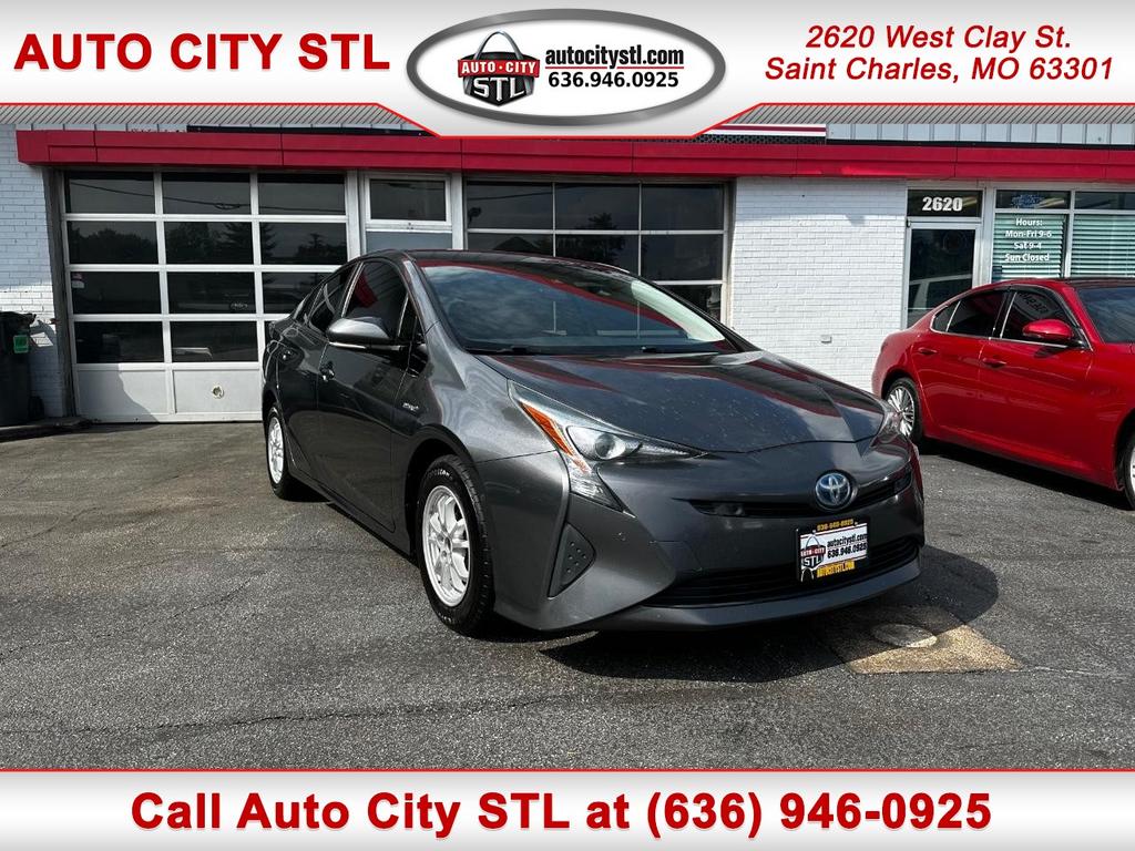 2018 Toyota Prius Two
