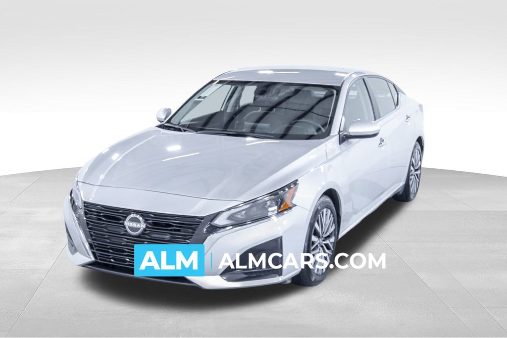 2023 Nissan Altima SV