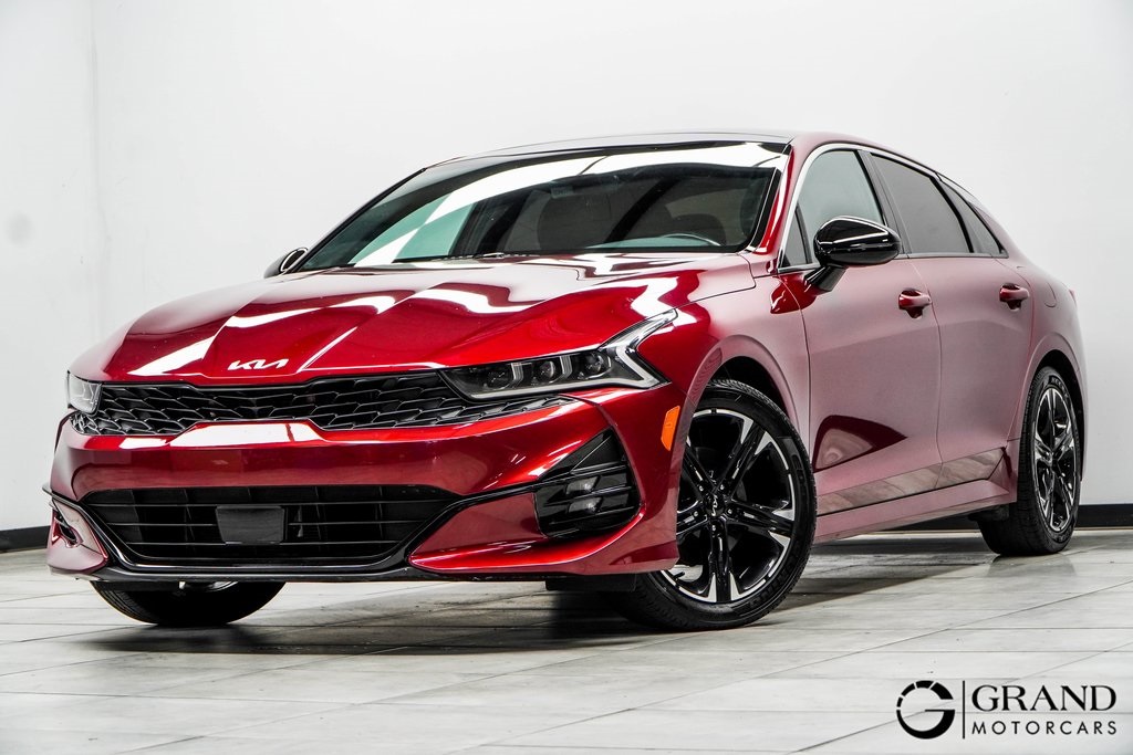 2022 Kia K5 GT-Line