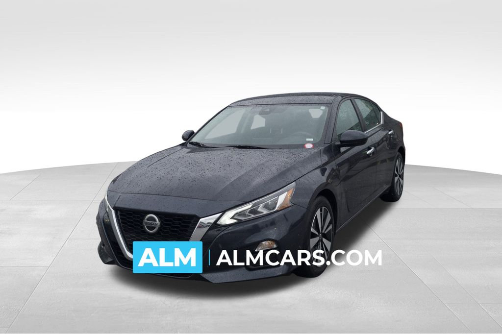 2022 Nissan Altima SV