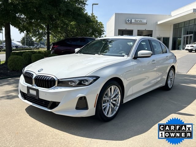 2024 BMW 3 Series Sedan 330e