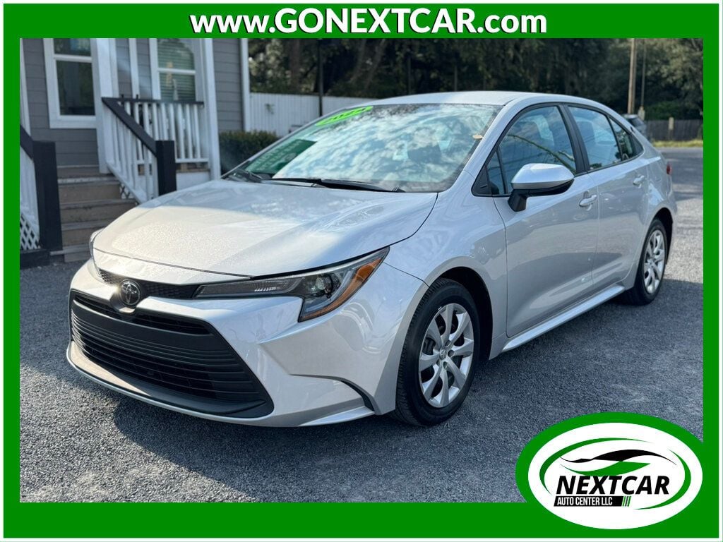 2024 Toyota Corolla LE Sedan