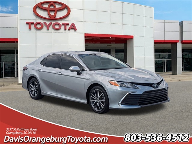 2021 Toyota Camry Hybrid XLE