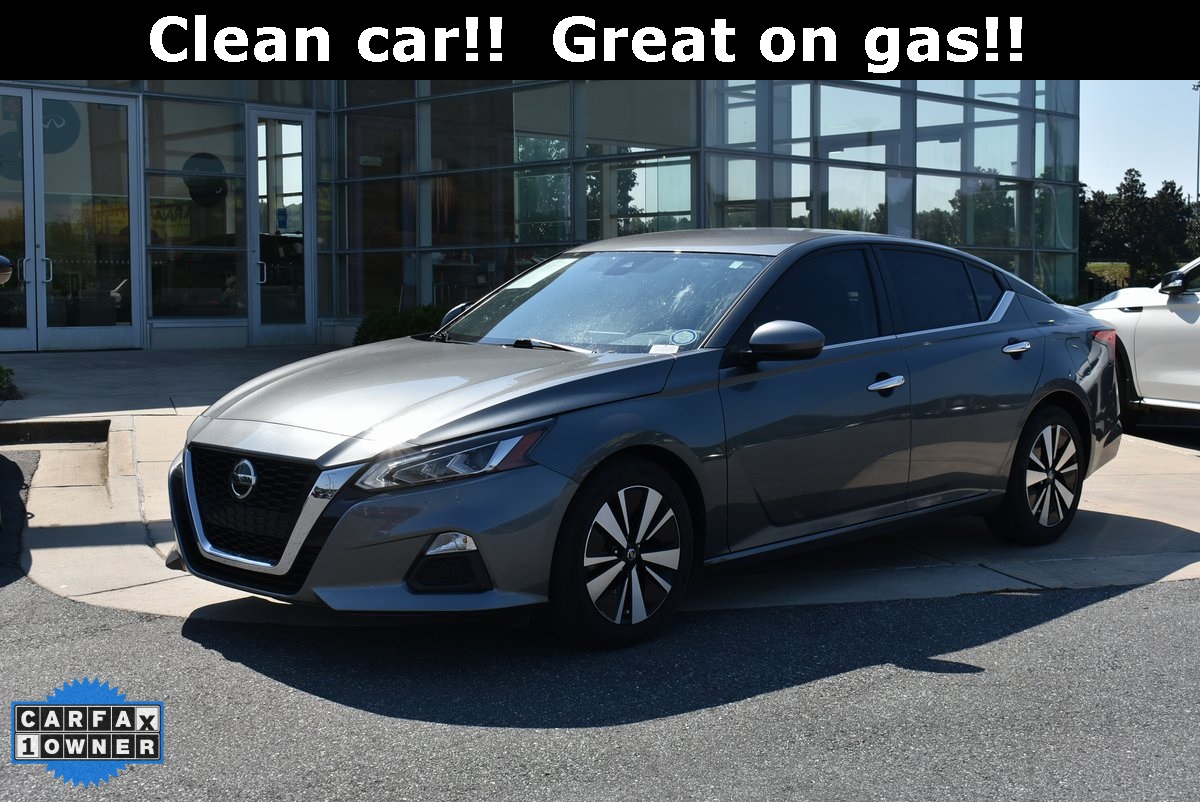 2022 Nissan Altima SV