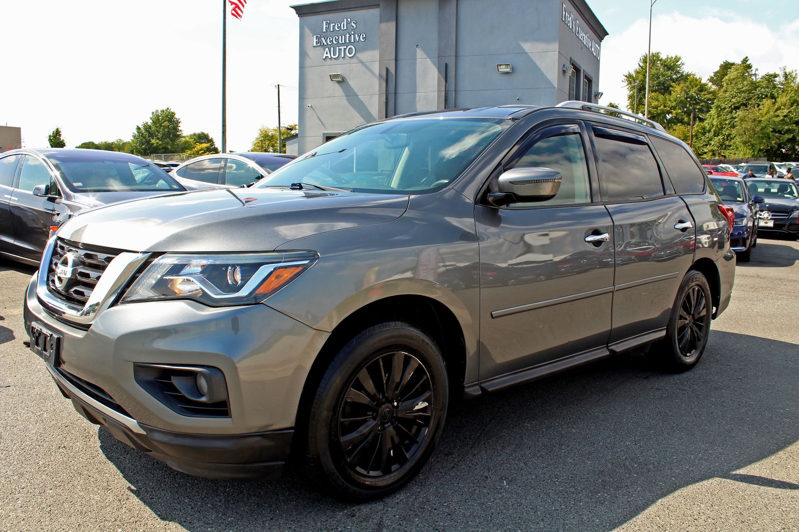 2017 Nissan Pathfinder SV