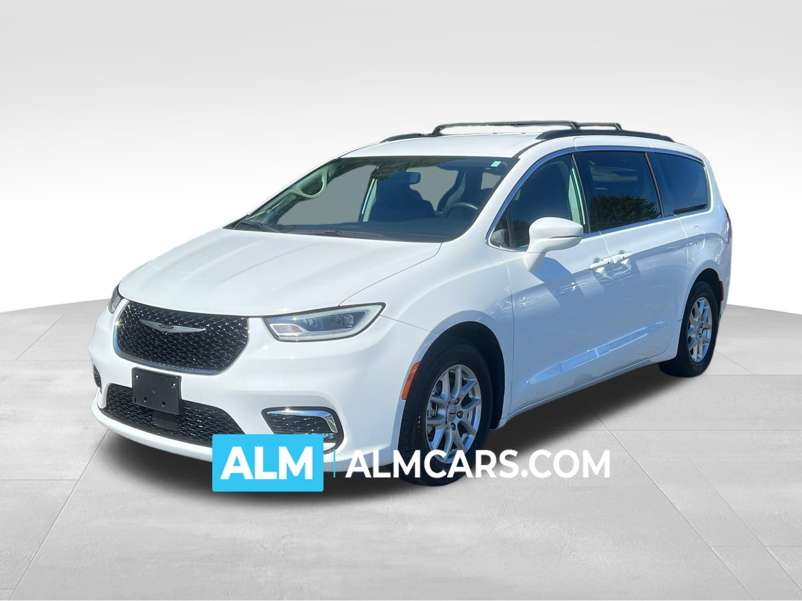 2022 Chrysler Pacifica Touring L 121.6