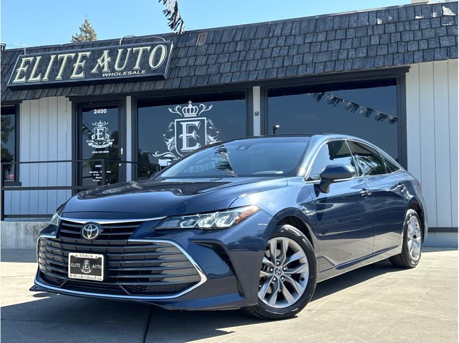 2020 Toyota Avalon XLE