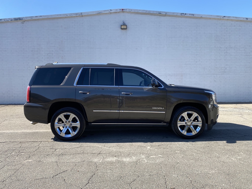 2019 GMC Yukon Denali 5SA