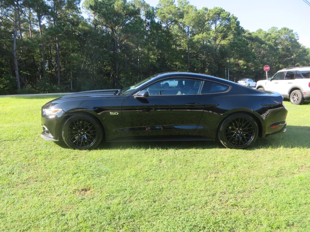 2017 Ford Mustang GT Coupe
