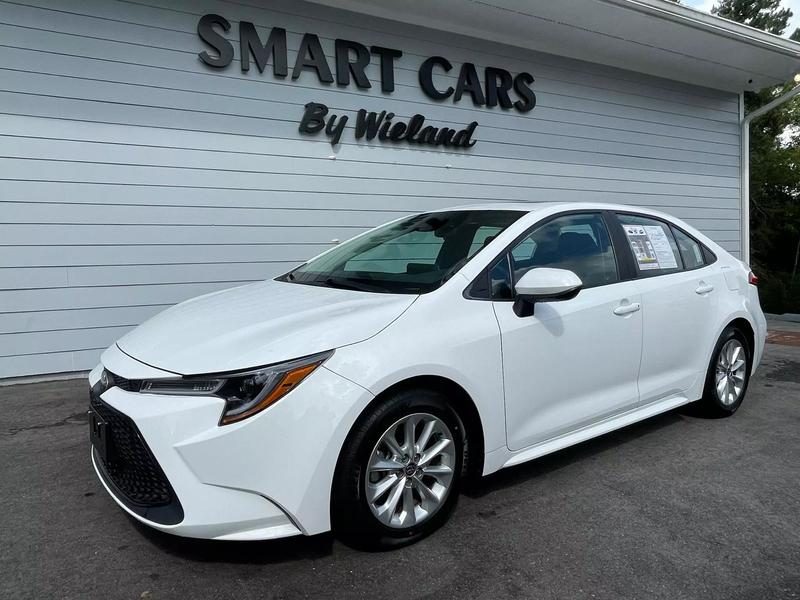 2021 Toyota Corolla LE Sedan