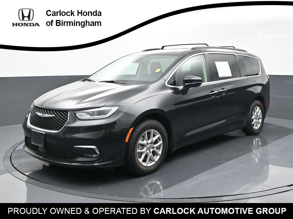 2022 Chrysler Pacifica Touring L 121.6