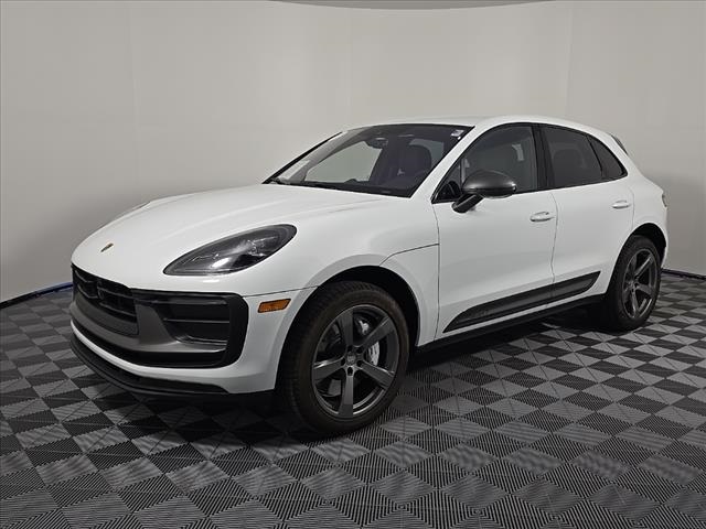 2024 Porsche Macan T