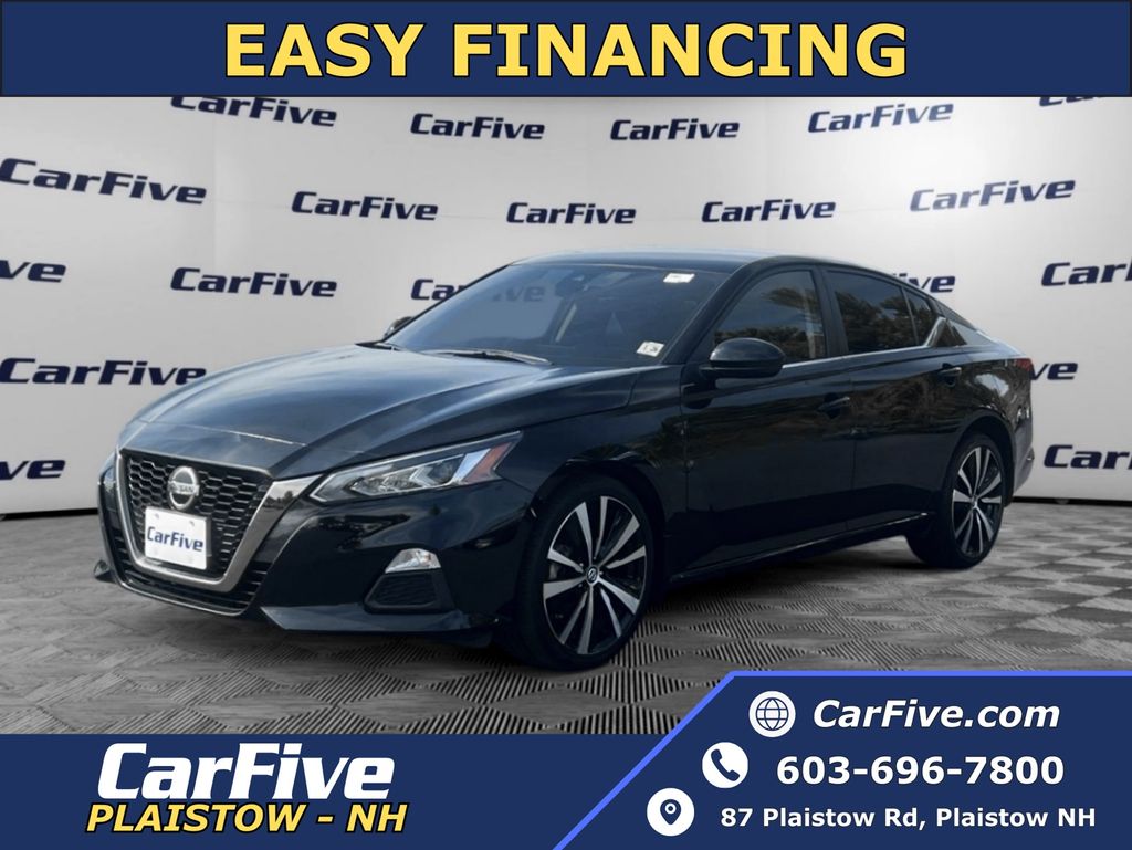 2022 Nissan Altima SR