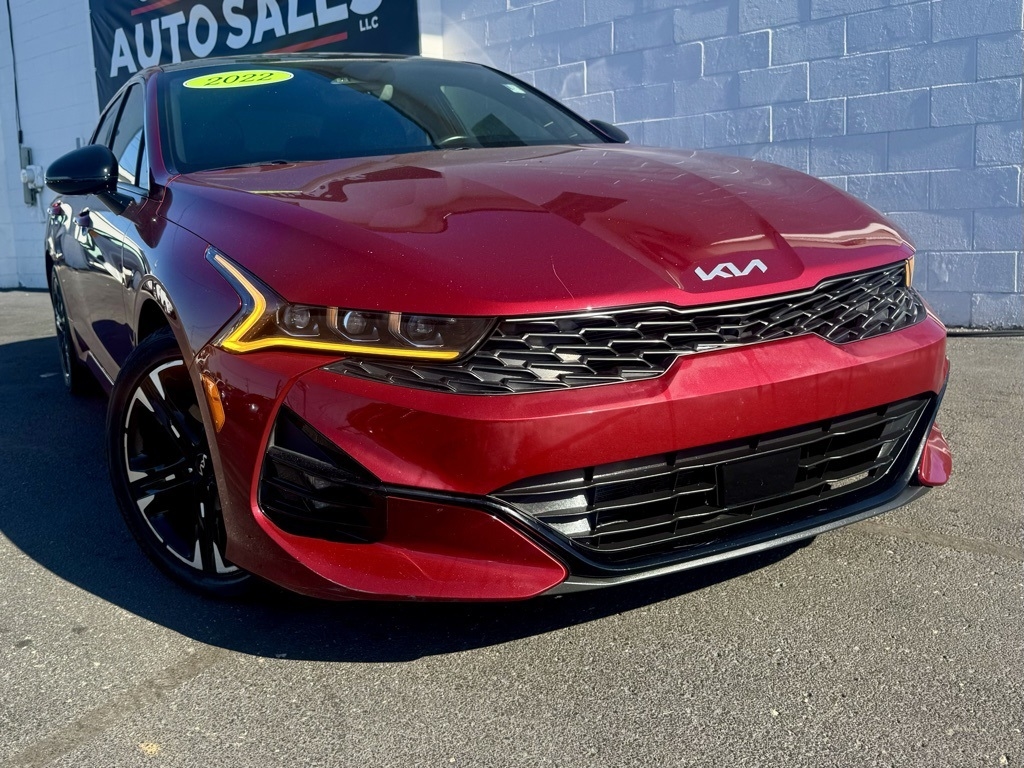 2022 Kia K5 GT-Line