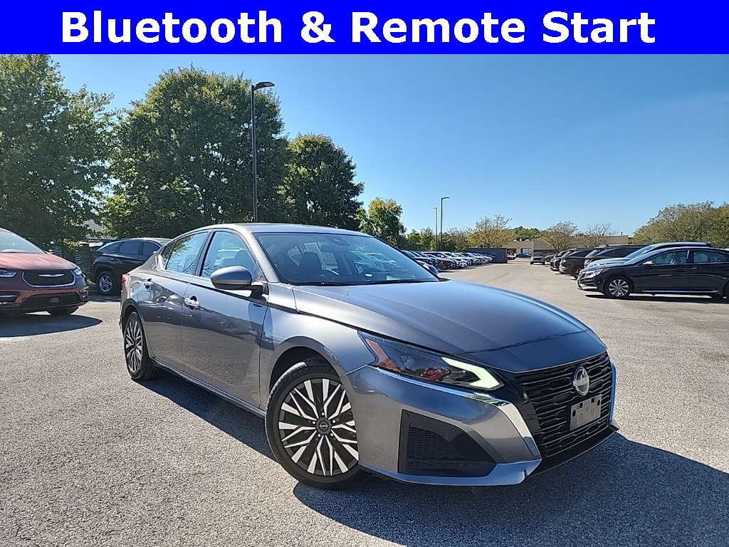 2023 Nissan Altima SV