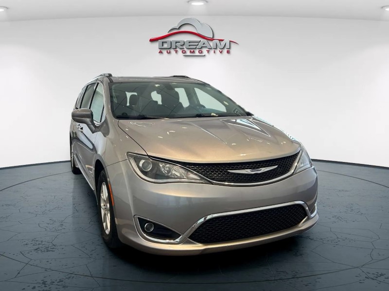 2020 Chrysler Pacifica Touring L 121.6