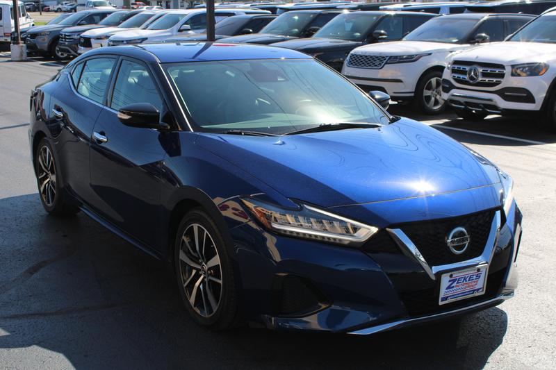 2021 Nissan Maxima SV