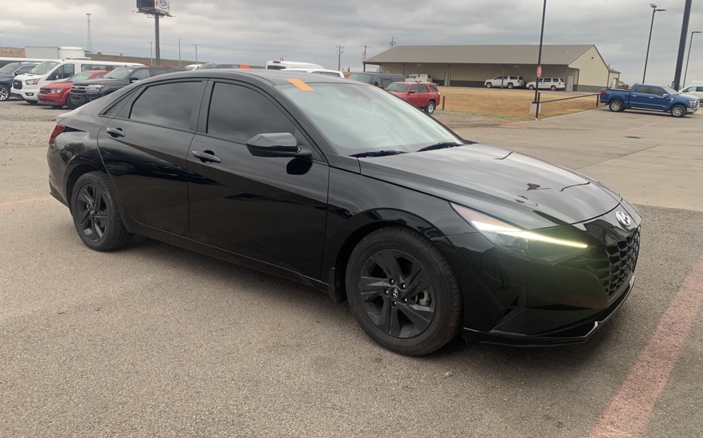 2022 Hyundai Elantra SEL