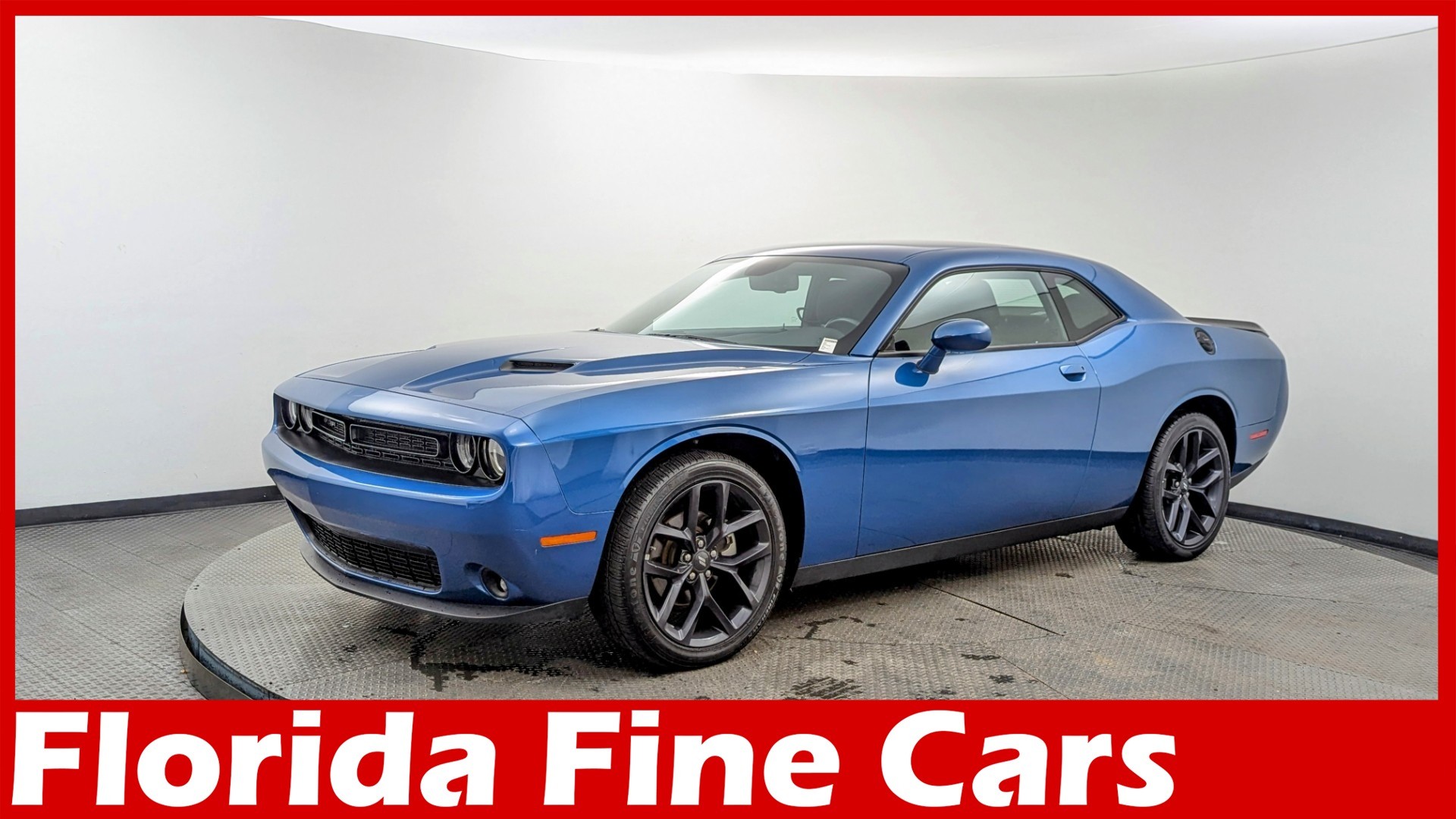 2022 Dodge Challenger SXT