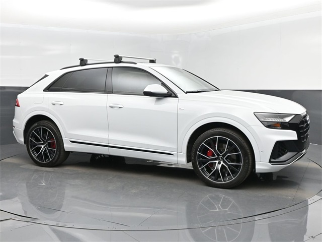 2021 Audi Q8 Premium Plus