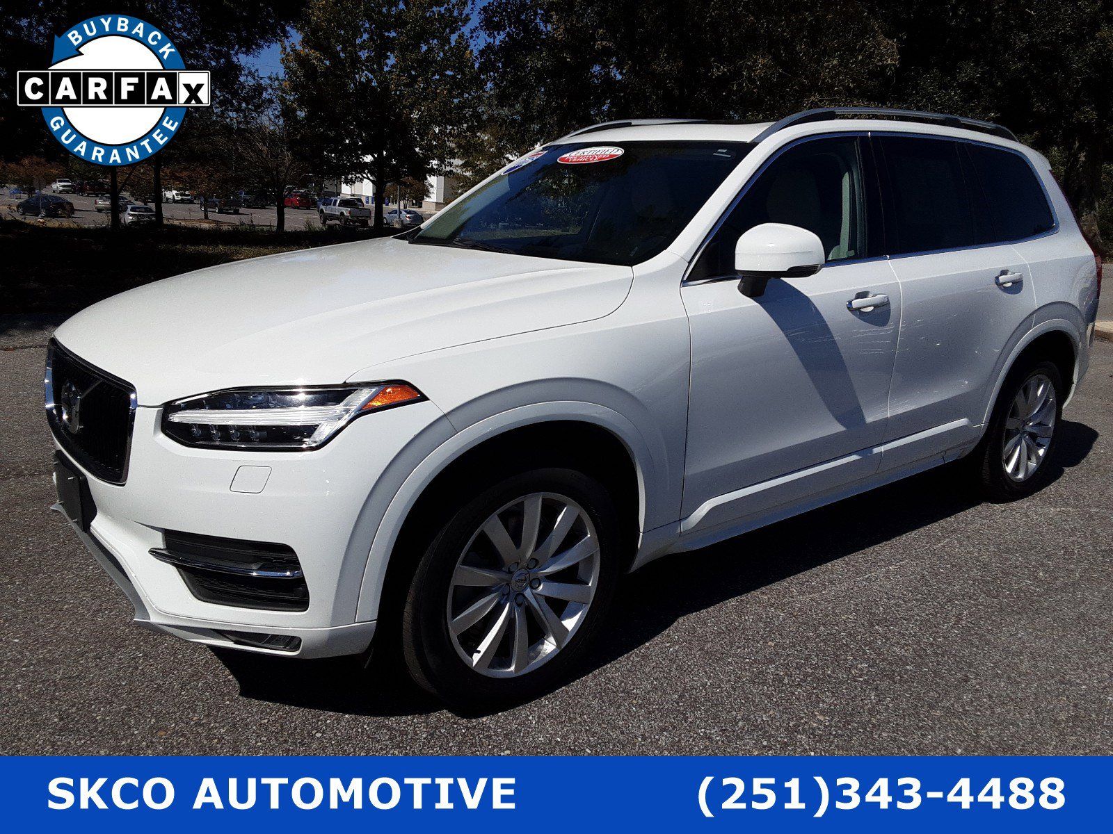 2016 Volvo XC90 T6 Momentum