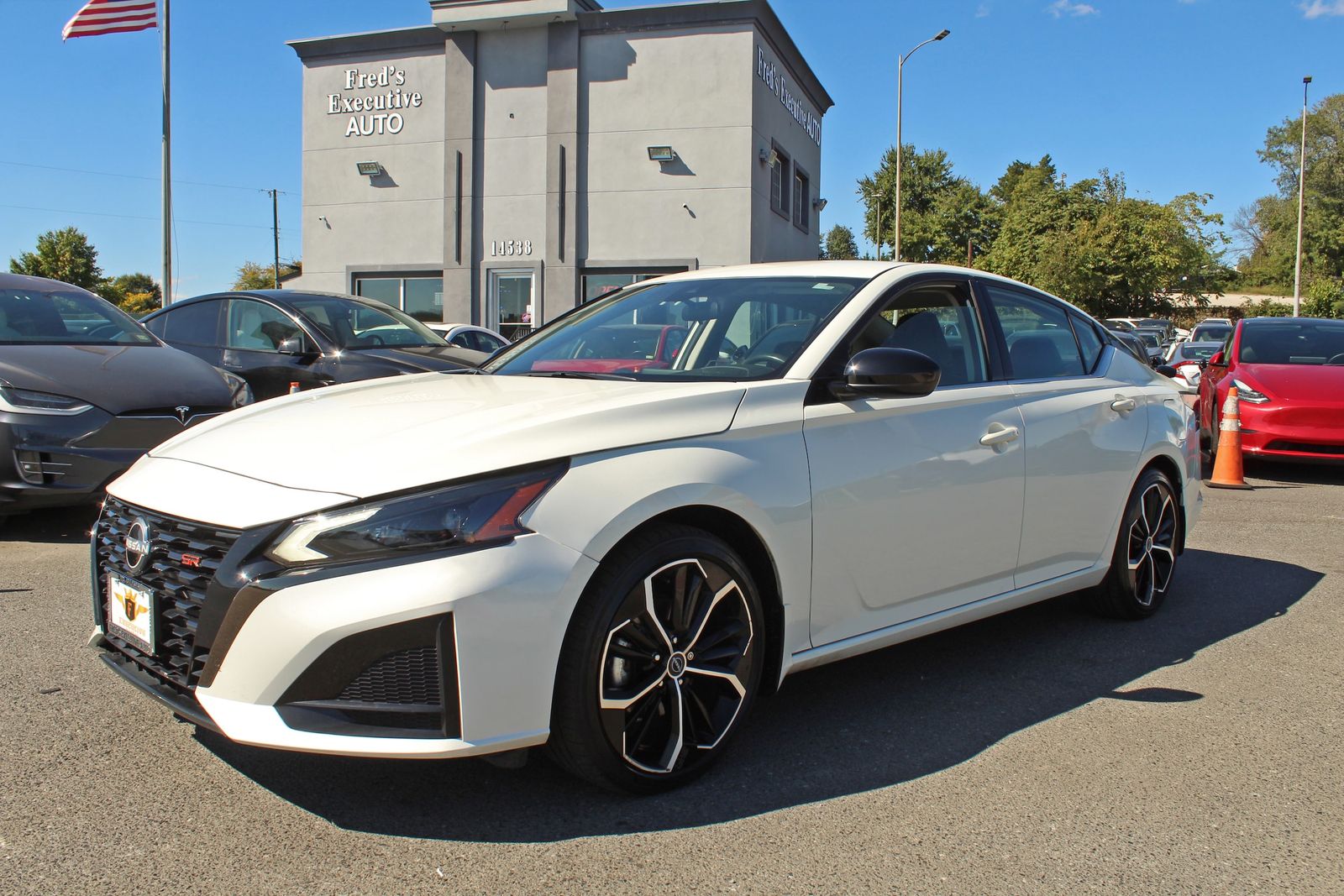 2023 Nissan Altima SR