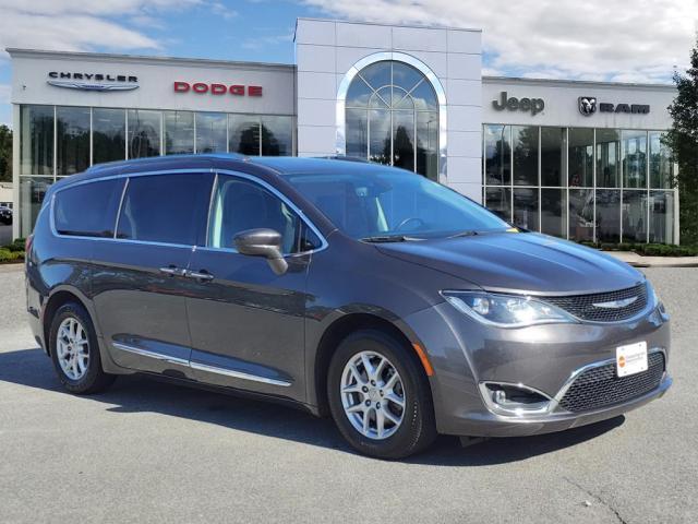 2020 Chrysler Pacifica Touring L 121.6