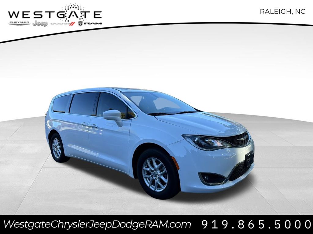 2020 Chrysler Pacifica Touring 121.6
