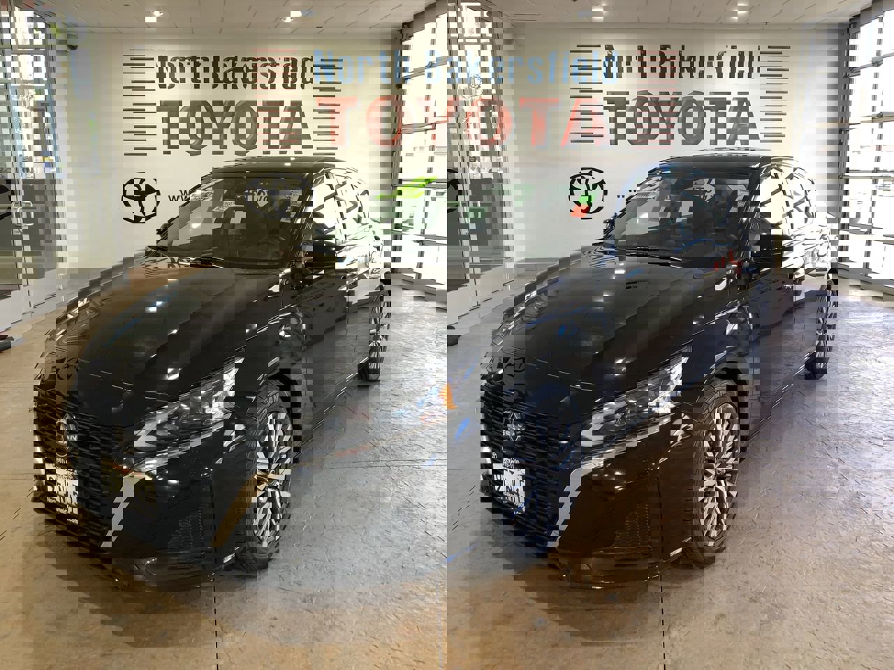 2023 Nissan Altima SV