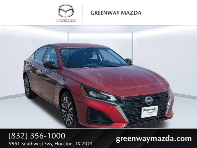 2024 Nissan Altima SV
