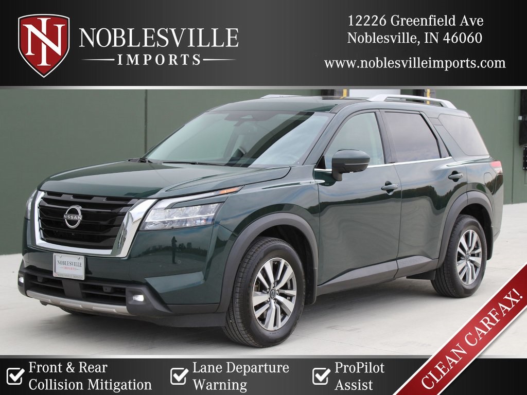 2022 Nissan Pathfinder SL