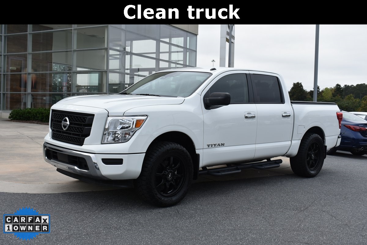 2021 Nissan TITAN SV Crew Cab Extra Short Bed