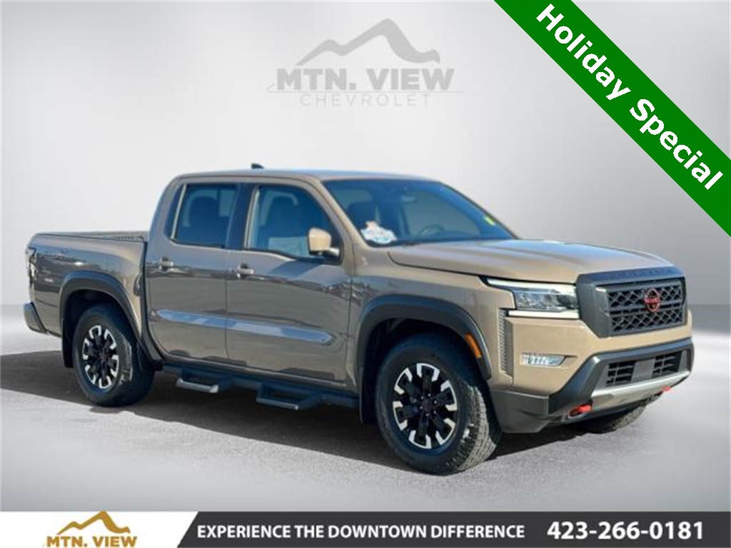 2022 Nissan Frontier PRO-X Crew Cab Short Bed