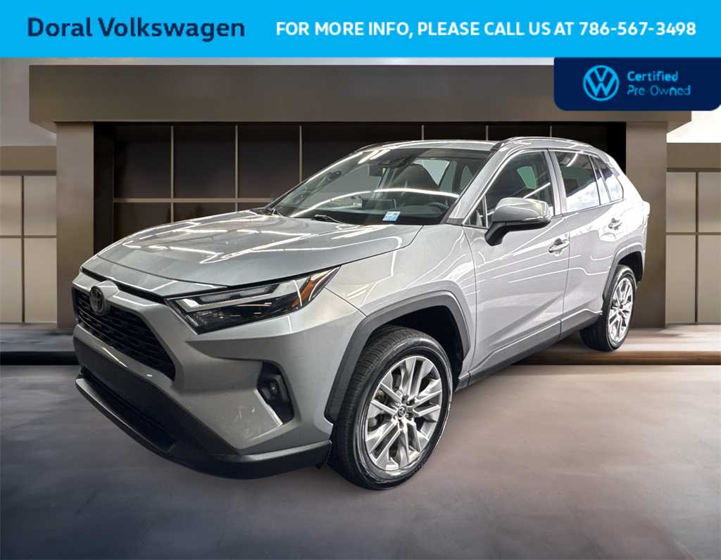 2022 Toyota RAV4 XLE Premium