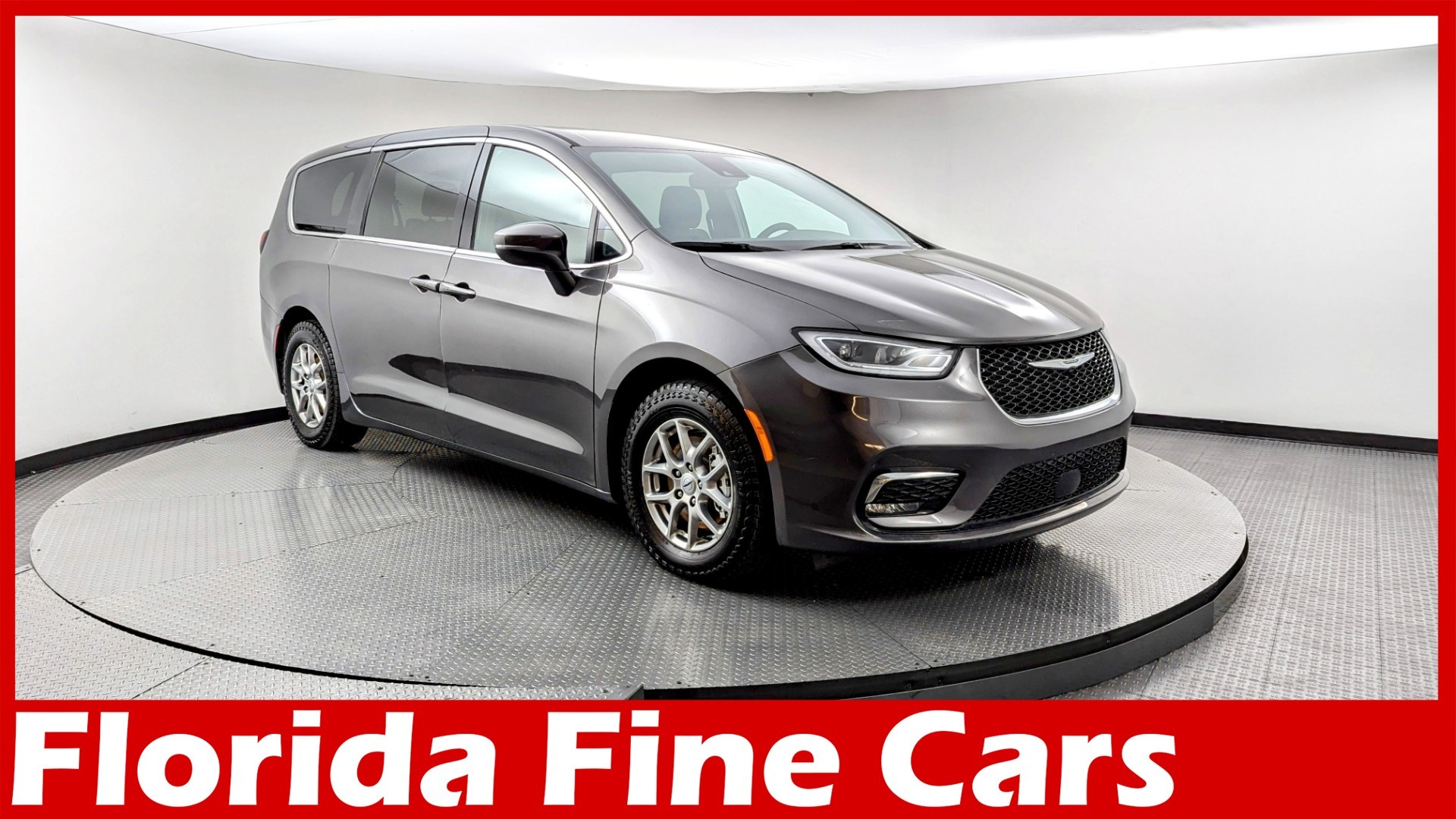 2023 Chrysler Pacifica Touring 121.6