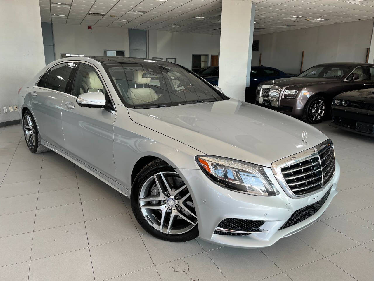 2015 Mercedes-Benz S 550 4MATIC Sedan