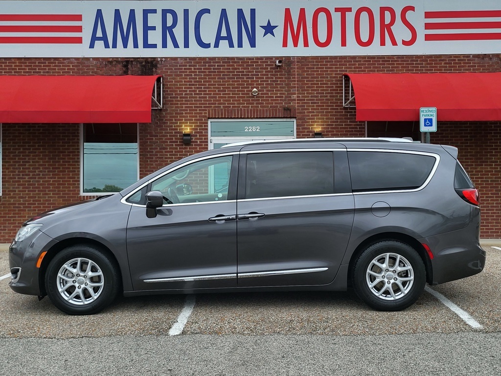2020 Chrysler Pacifica Touring L 121.6