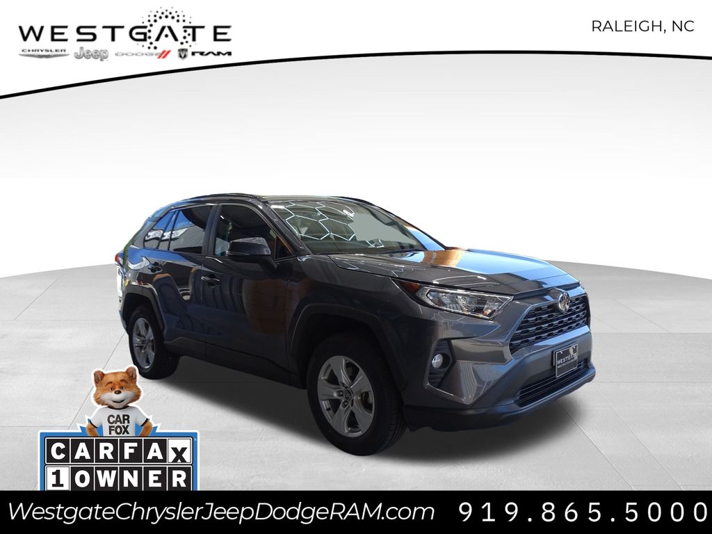 2021 Toyota RAV4 XLE