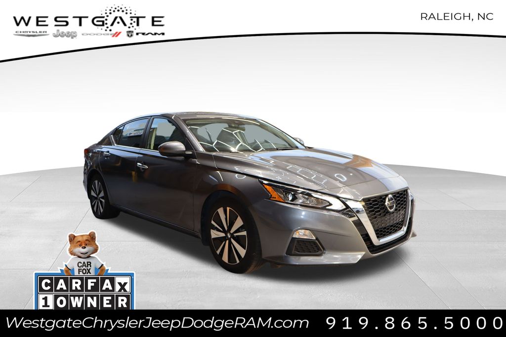 2021 Nissan Altima SV
