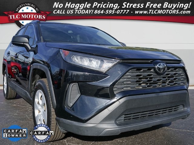 2020 Toyota RAV4 LE