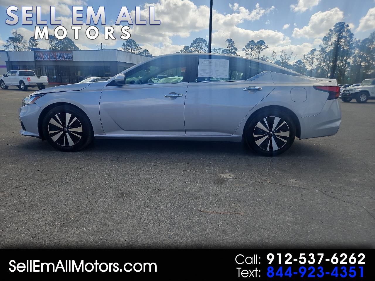 2022 Nissan Altima SV