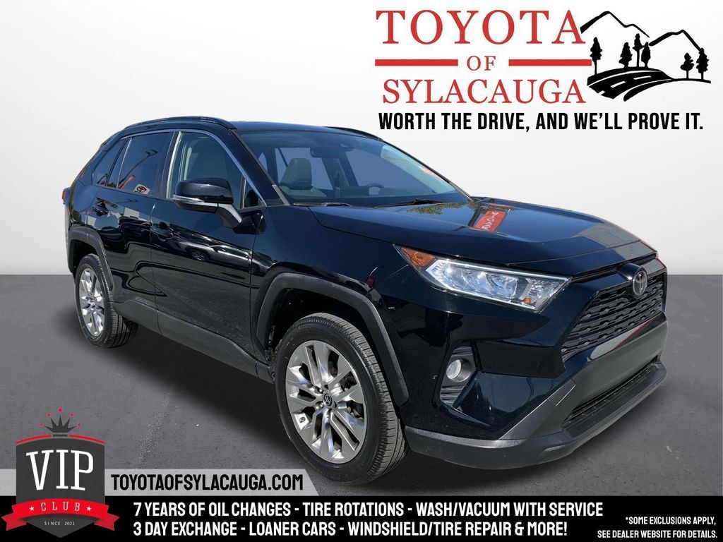 2021 Toyota RAV4 XLE Premium