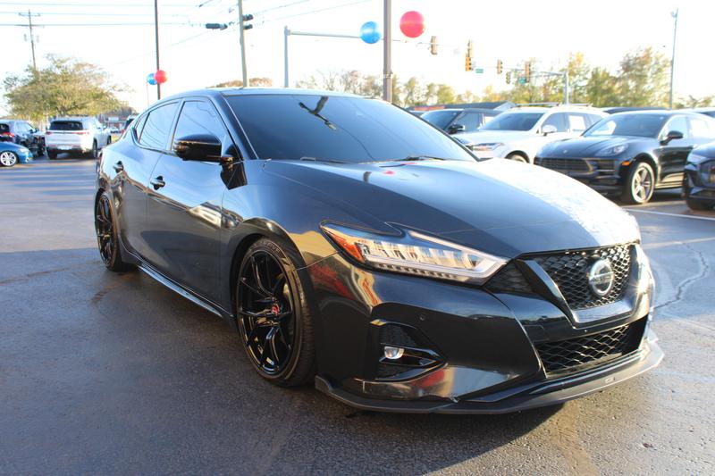 2020 Nissan Maxima SR
