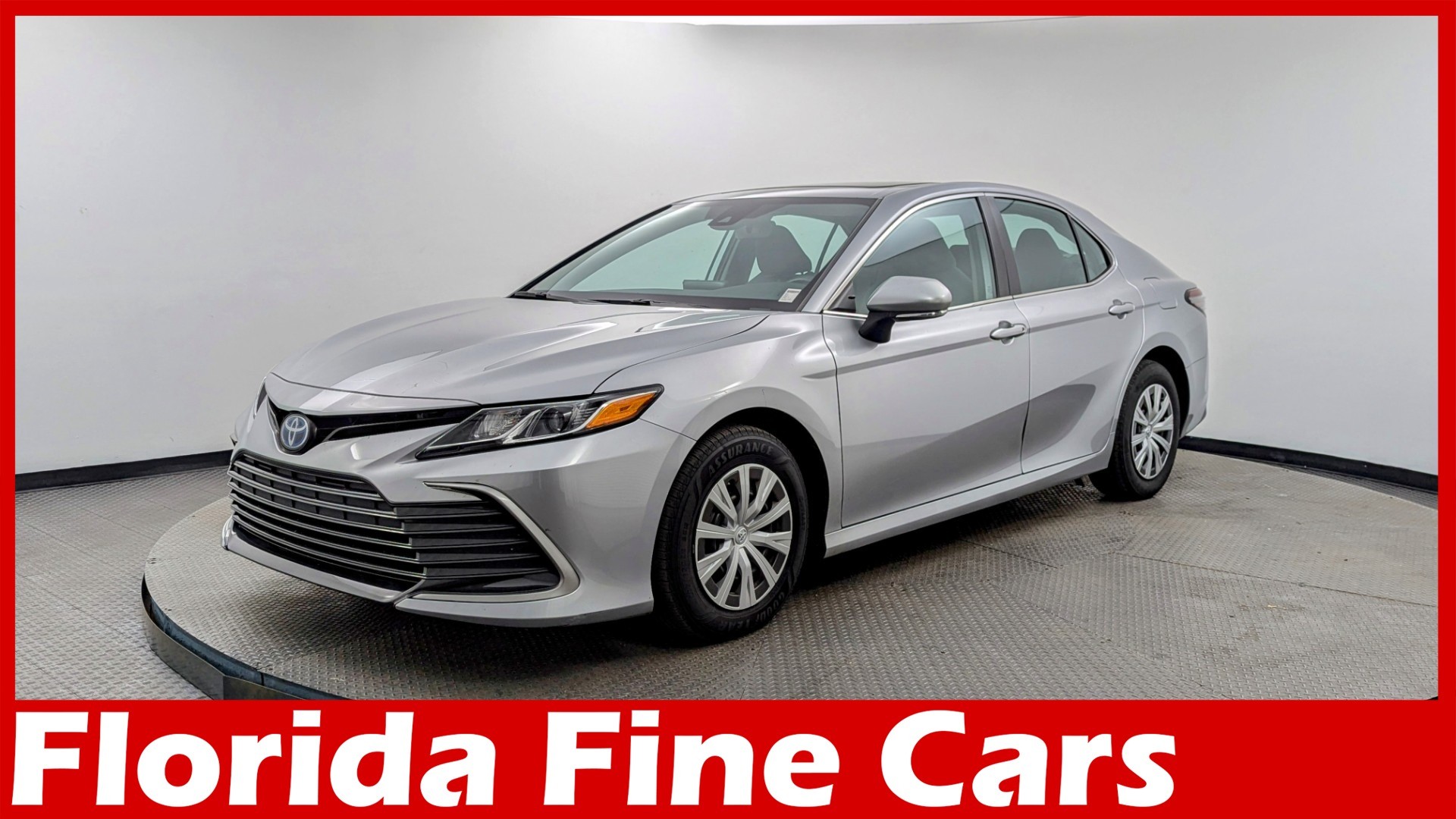 2022 Toyota Camry Hybrid LE