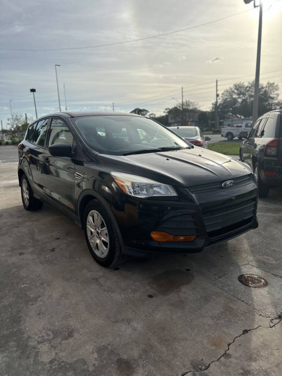 2016 Ford Escape S