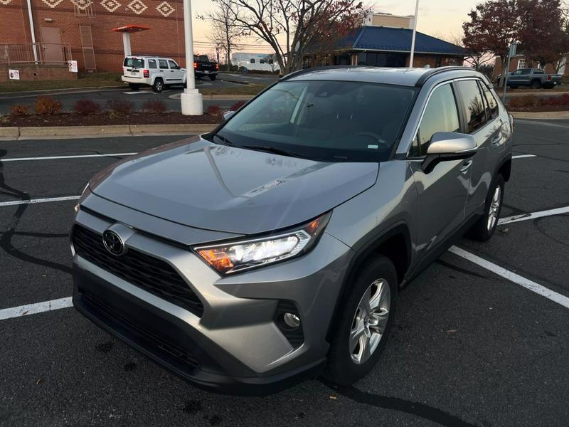 2021 Toyota RAV4 XLE