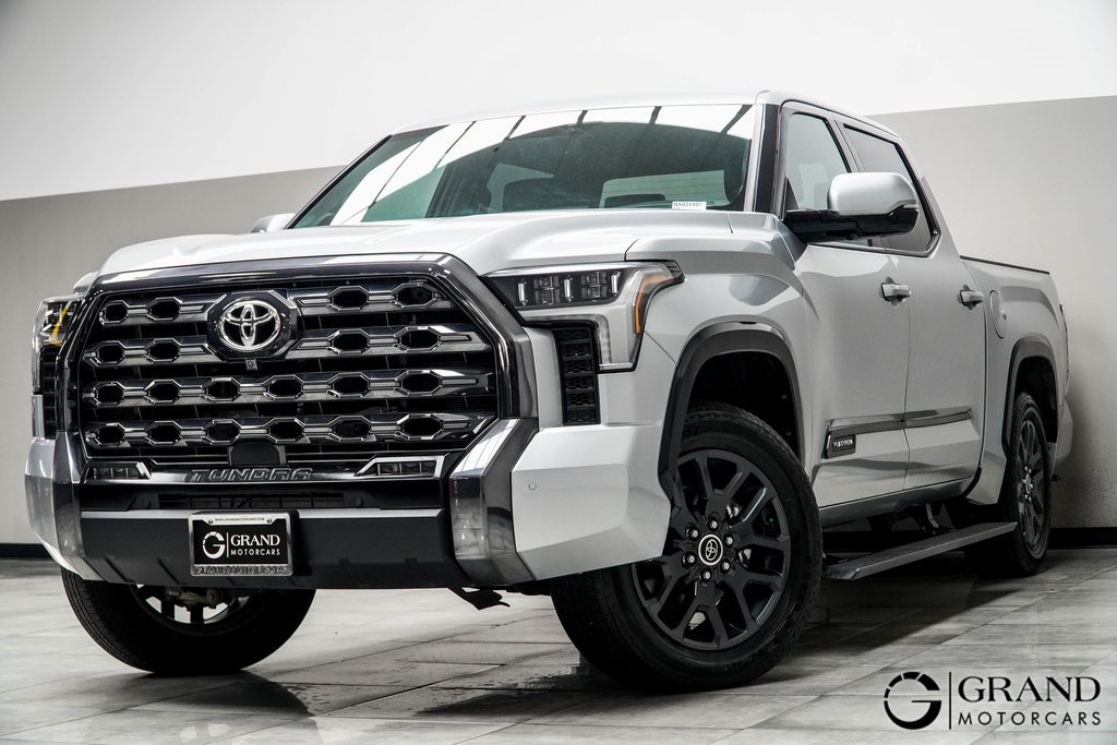 2022 Toyota Tundra Platinum Crew Cab Extra Short Bed