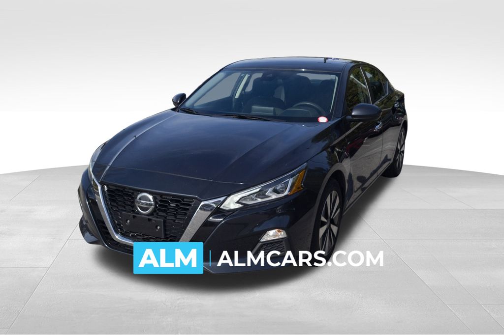 2022 Nissan Altima SV