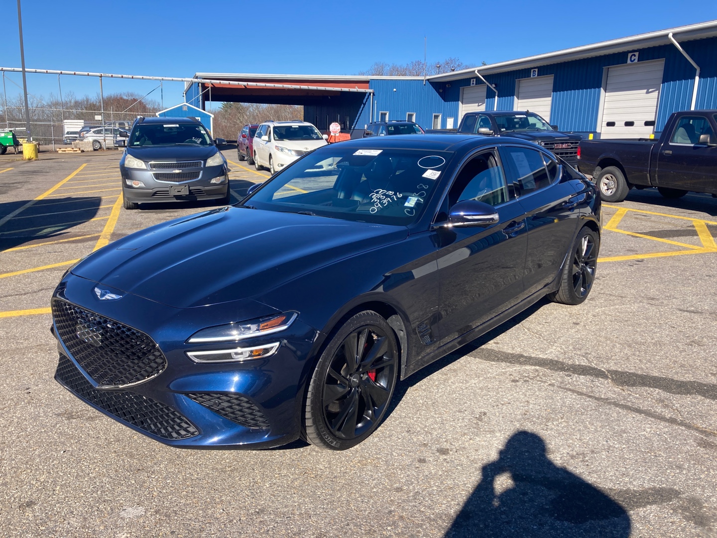 2022 Genesis G70 3.3T Standard
